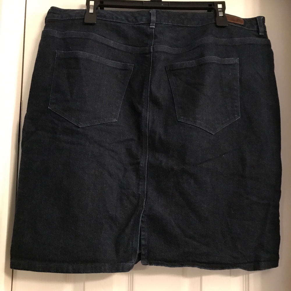Land’s End denim skirt